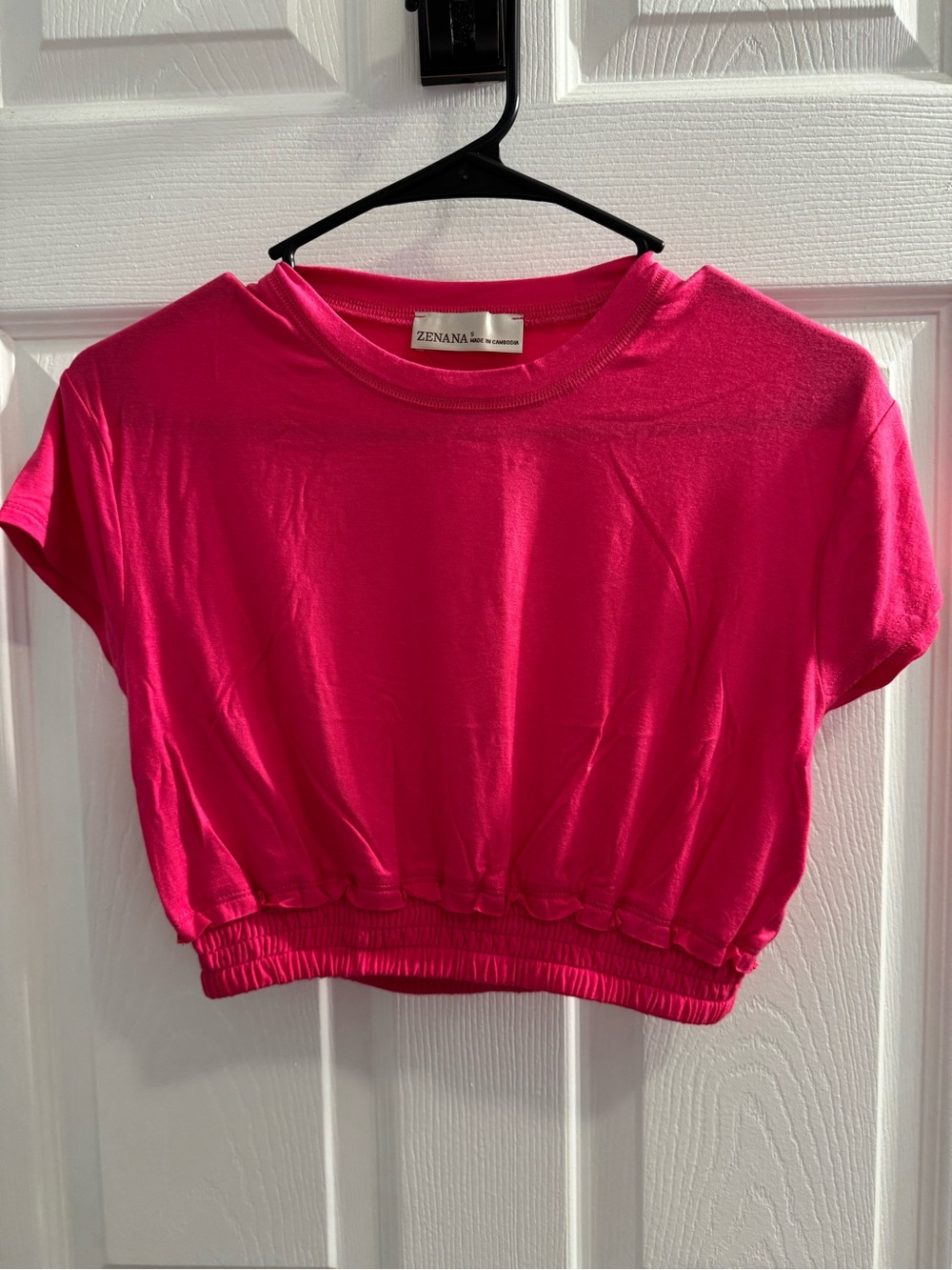 Zenana Outfitters Bright Pink Cropped Short Sleeve Top
